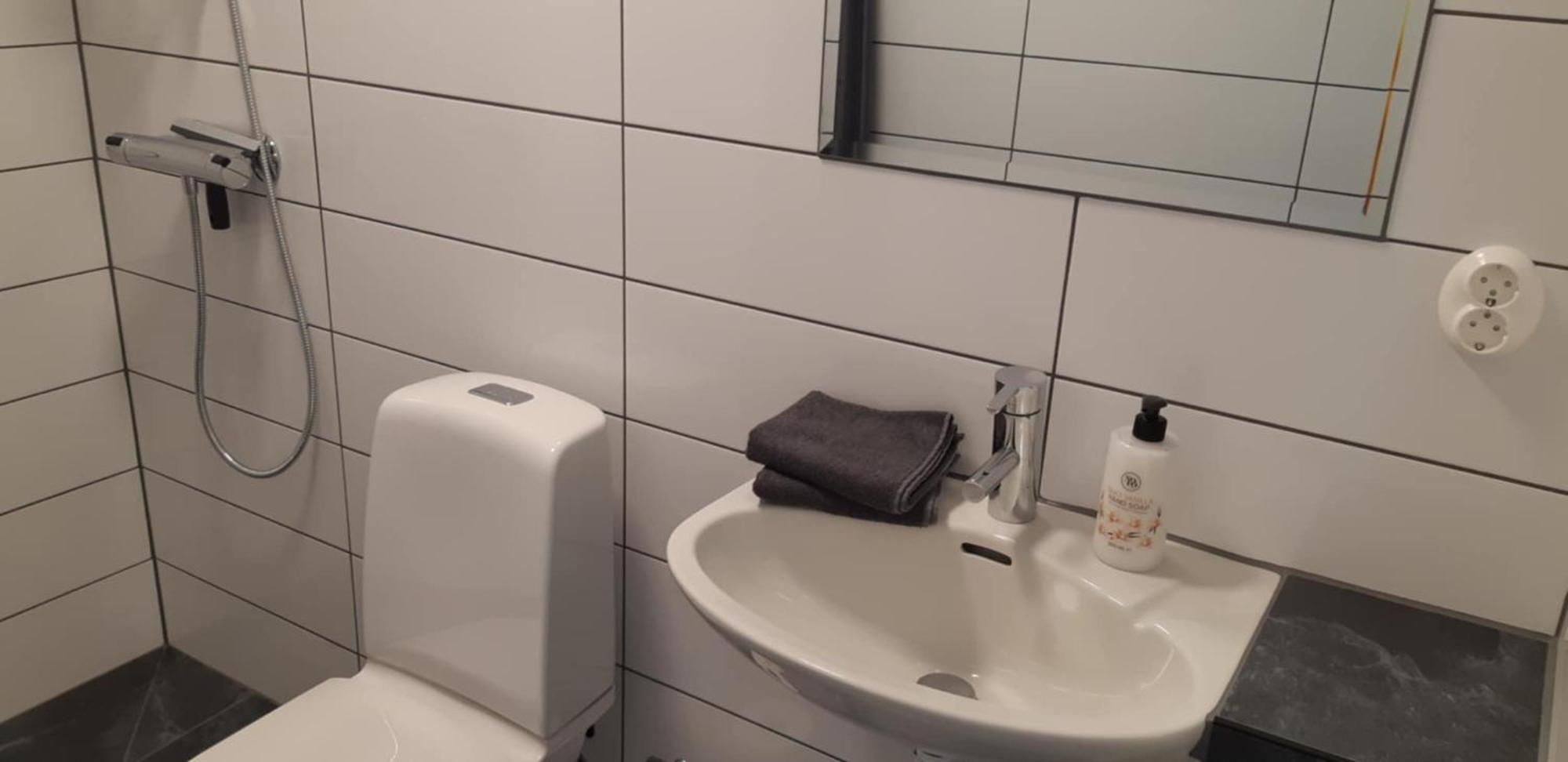 Bjoerkaengs Vandrarhem Tvååker Extérieur photo