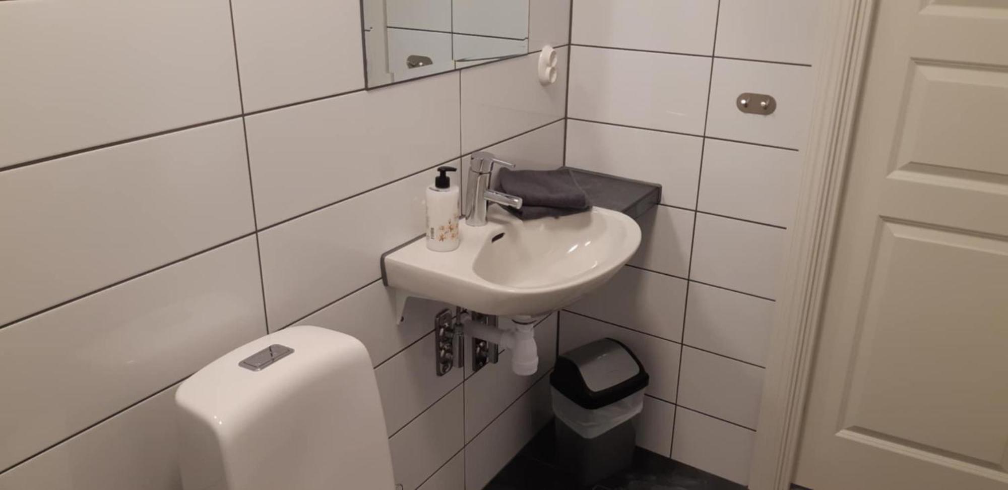 Bjoerkaengs Vandrarhem Tvååker Extérieur photo